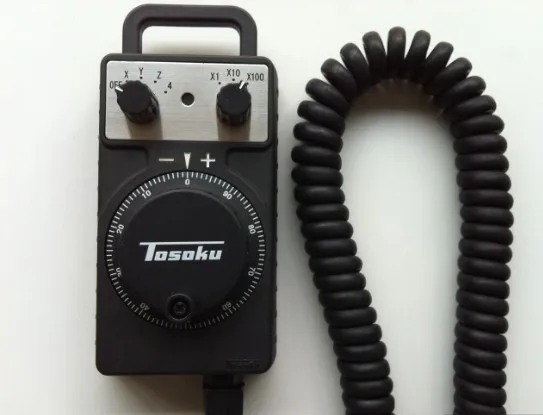 Japan TOSOKU East HC121 HC115 HC11D electronic handwheel / handle HC11D 100P/5V 6wire цена Japan TOSOKU East HC121 HC115 HC11D electronic handwheel / handle HC11D 100P/5V 6wire цены онлайн