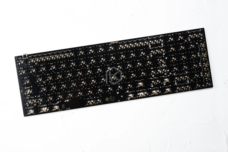 com suportes rgb, circuito impresso com botões kimera core