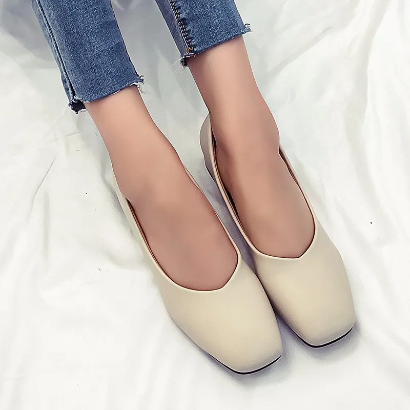

2018 new retro square bottom women's shoes simple casual wild shoes PU women's shoes