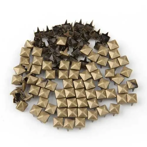 

Promotion! 100 x 6 mm DIY Pyramids Rivets Gothic Bronze for Belted Coat