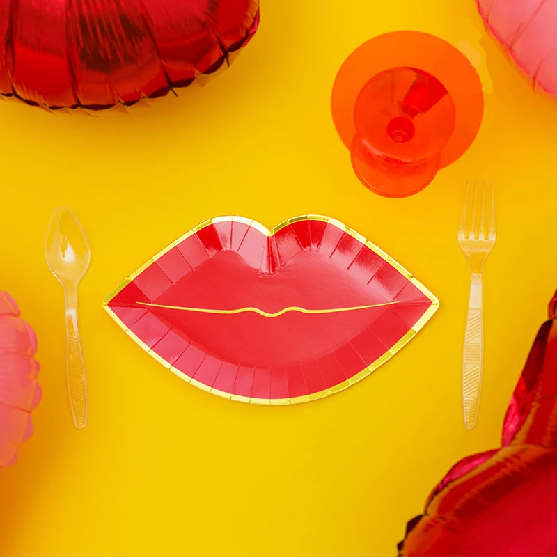 

8pcs Lips Shape Disposable Paper Plates Cups fashion Party Tableware Set Birthday Wedding Engagement Decorates Supplies