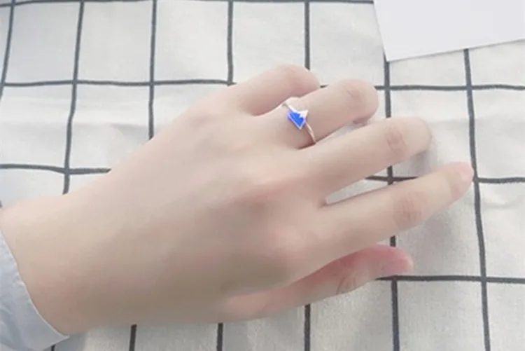 10522403366_1039125567