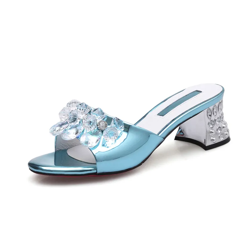 MEMUNIA 2019 الساخن بيع النساء الصنادل حجر الراين الحلو الصيف مربع كعوب أحذية السيدات أزياء أنيقة أحذية الزفاف امرأة