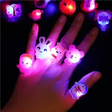 5 шт. светящиеся кольца новые детские игрушки флэш-подарки мультфильм светодиодный свет светится в темноте игрушки для детей, играющих ночью