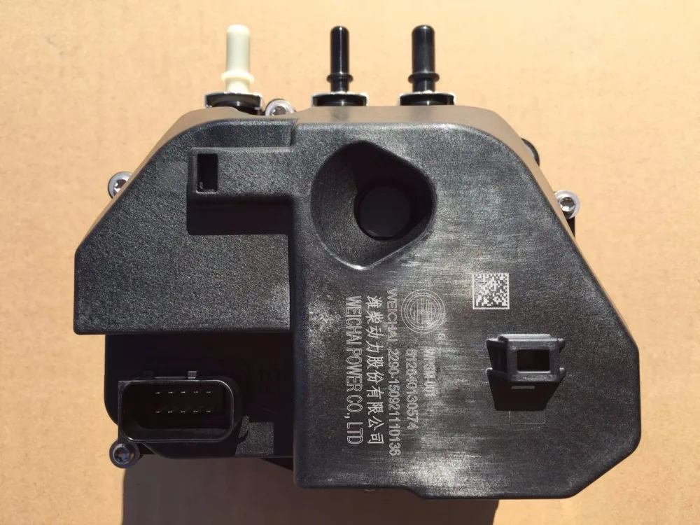 

Urea pump For weichai engine Urea injection pump for SCR 612640130574