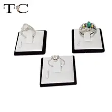 100 шт. Jewelry Кольцо Дисплей стоять в белая PU искусственная кожа и черный бархат Обручение обручальное кольцо держатель Организатор лоток Показать чехол