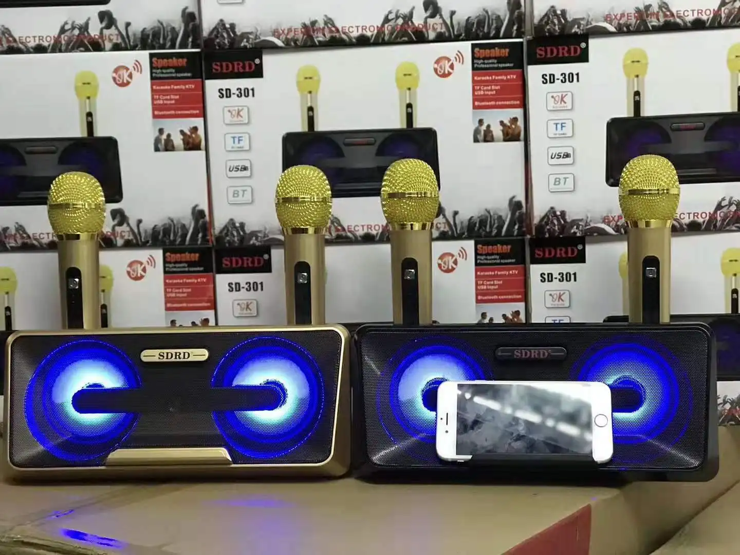 Портативный HIFI микрофон динамик Sdrd301 беспроводной микрофон бытовой Ktv открытый мобильный телефон Bluetooth аудио Cara Ok машина