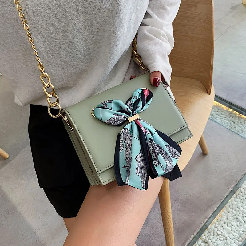 

Causal Wild Chain Square Bag with Scarves Leather Handbag for Girl Women's Fashion Shoulder Bag High Quality Women Handbags