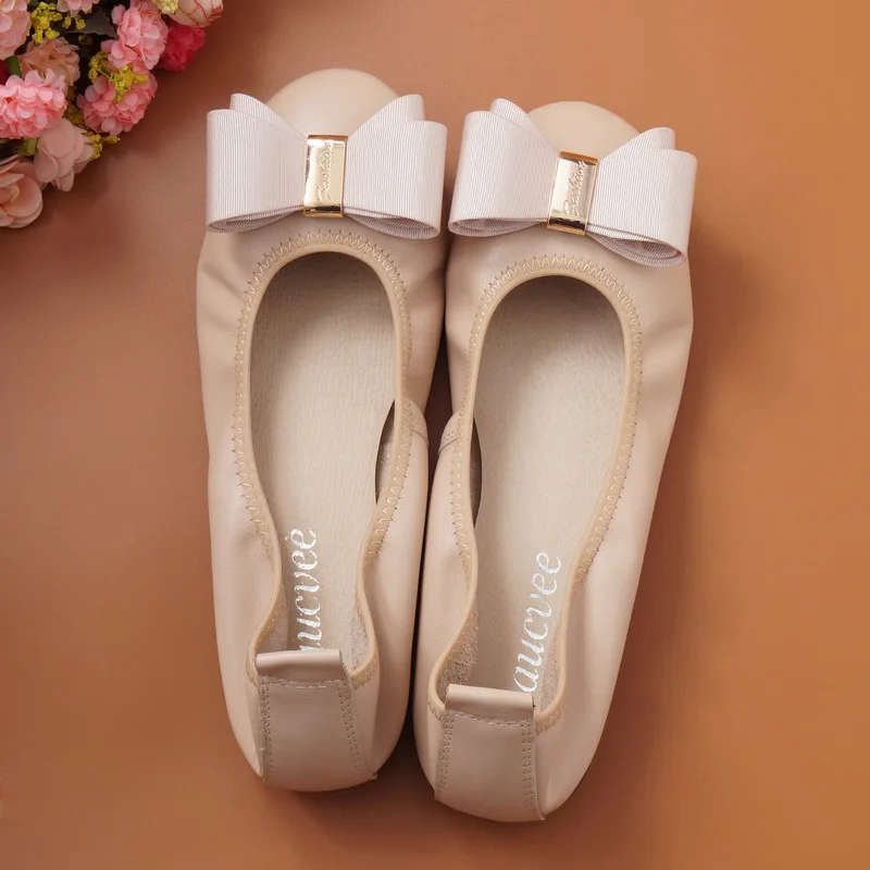 2017 New Summer Shoes font b Women b font Genuine Leather Flats Fashion Casual Soft Mother