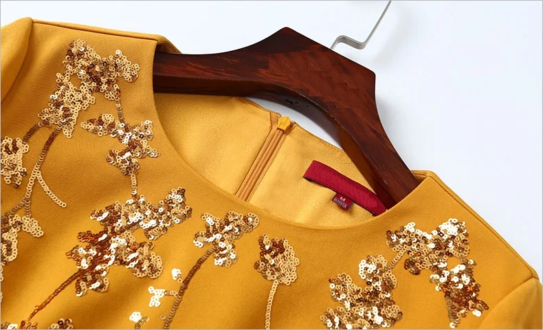 10348344126_372038027