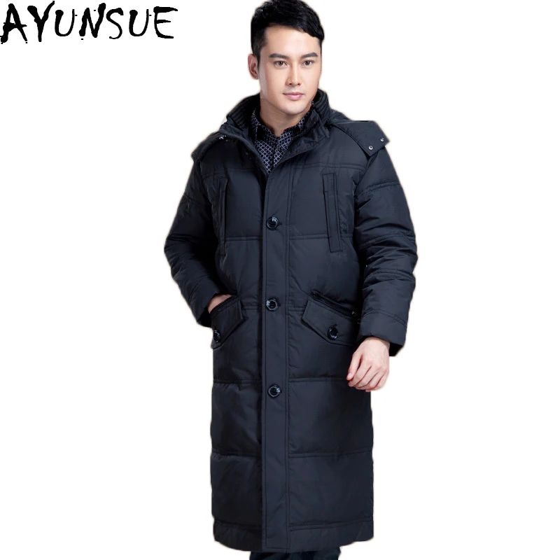 AYUNSUE Новая повседневная брендовая мужская зимняя куртка на утином пуху размера плюс 5XL теплое длинное пальто Мужская ветрозащитная парка LX1088