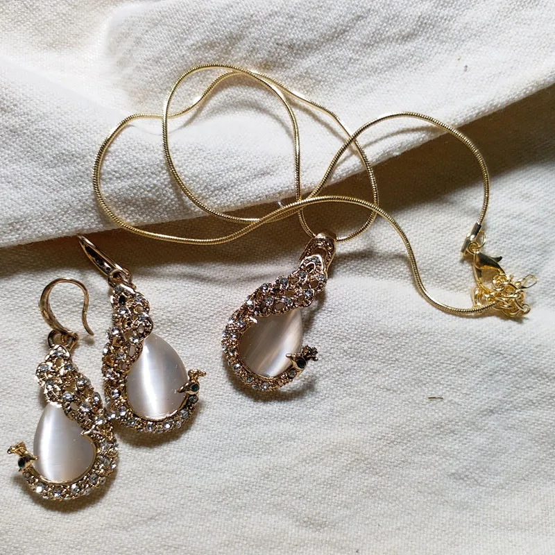 

Fashion peacock rhinestone bridal wedding jewellery sets for women Animals earrings necklace beads jewelry set for party