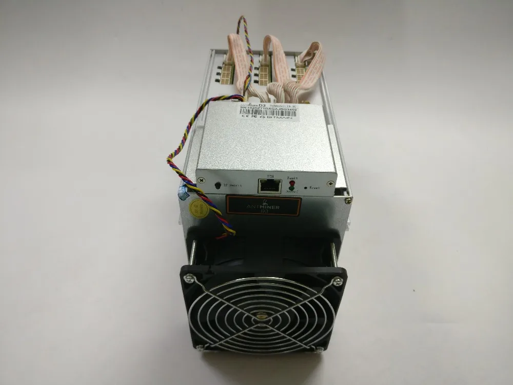 DASH miner Bitmain ANTMINER D3 17 GH/s(без БП) 1200W на стене Сейчас открывается. Высокая скорость хеша и низкая мощность