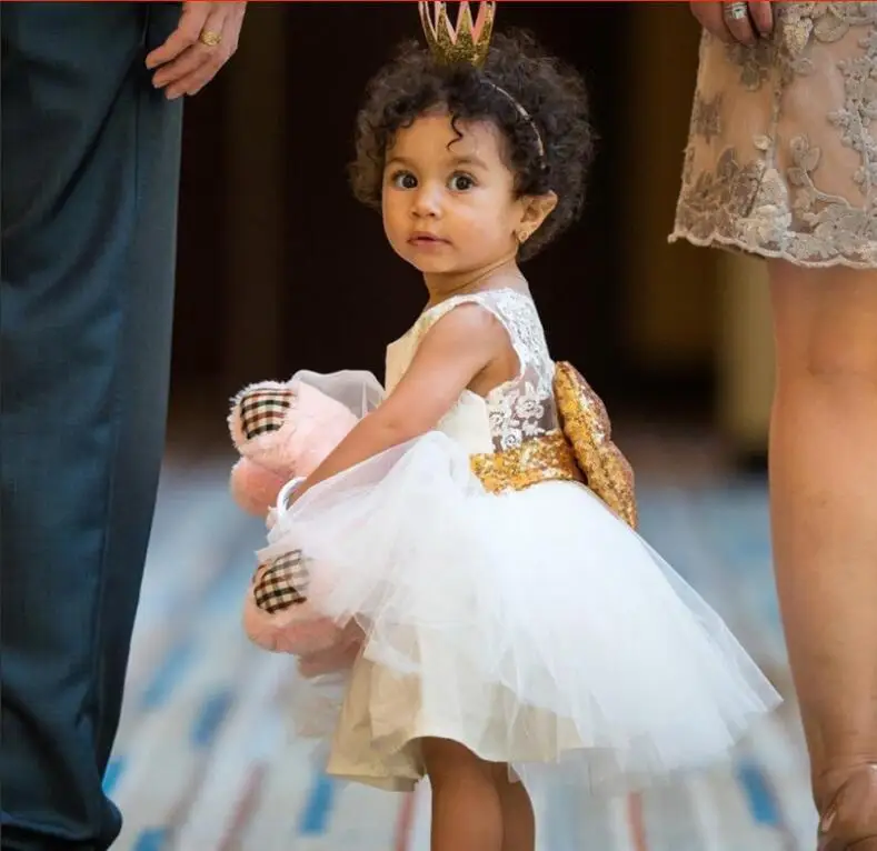 3785391904_1774435914