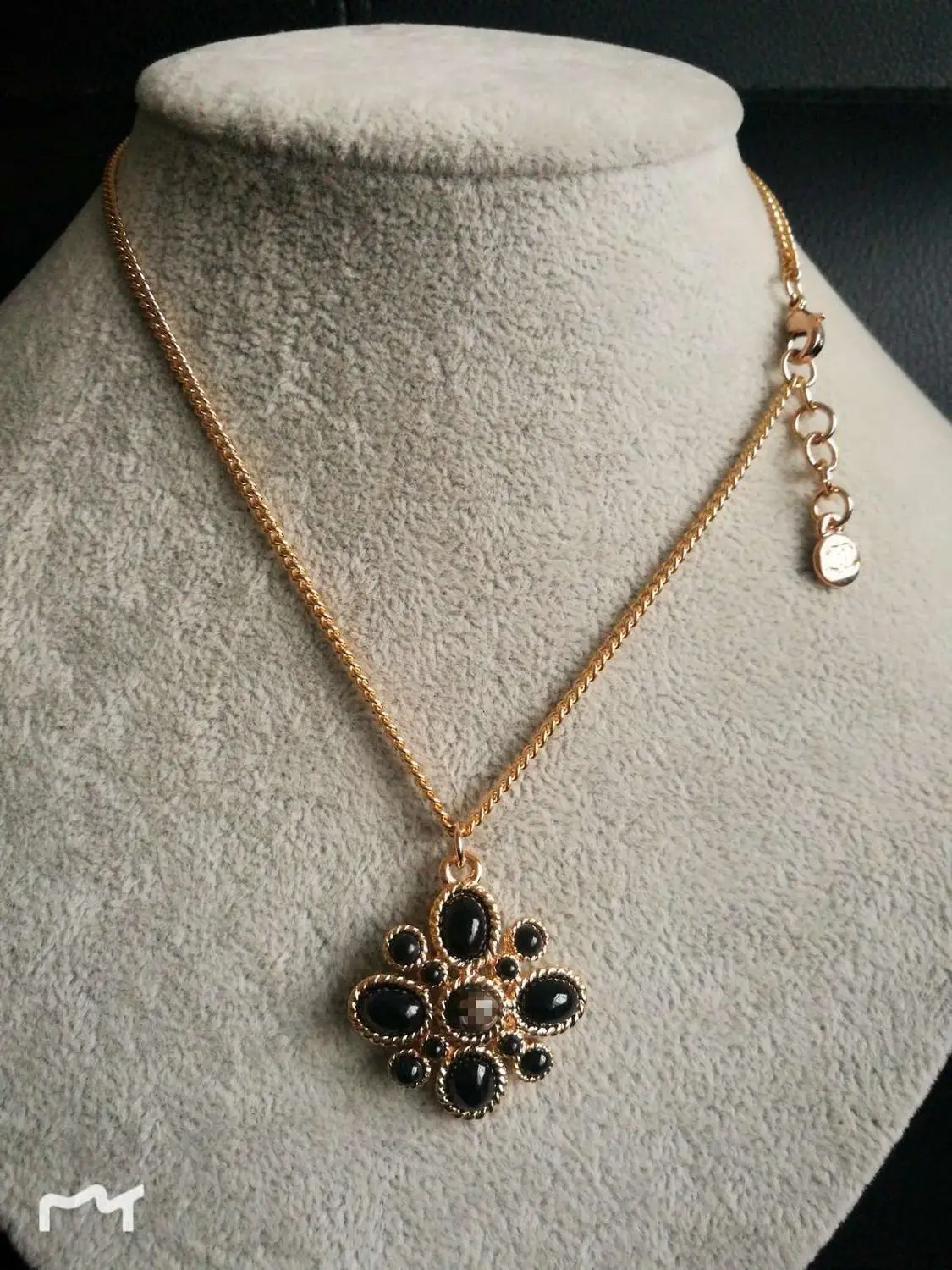 

gold red black white long chain pearl flower necklace bdjy