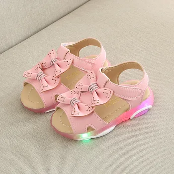 

2019 New Summer LED Light Girls Sandals Bow Kids Shoes Children's Princess Shoes LED Flash Sandals Antiskid Shoes