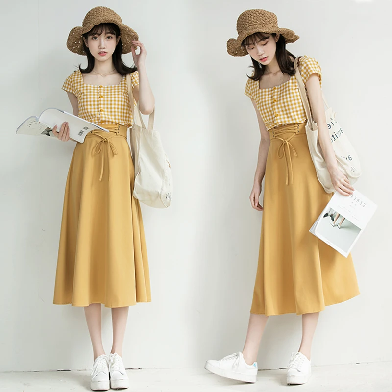 

Chic Fashion Two-piece Casual Suits Female Summer 2018 Women Yellow Red Plaid T Shirt A Line Skirt Sets Retro Midi Skirt Suits