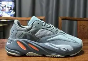 

sport running shoes men 700 BOOST woman 350 runing shoes YEEZYS AIR 350V2 colors size 36-45