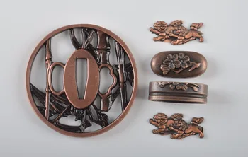 

A Set of Delicate Sword Fittings for Japanese Samurai Sword Katana Special Offer Alloy Tsuba Menuki Fuchi Kashira Metal Crafts