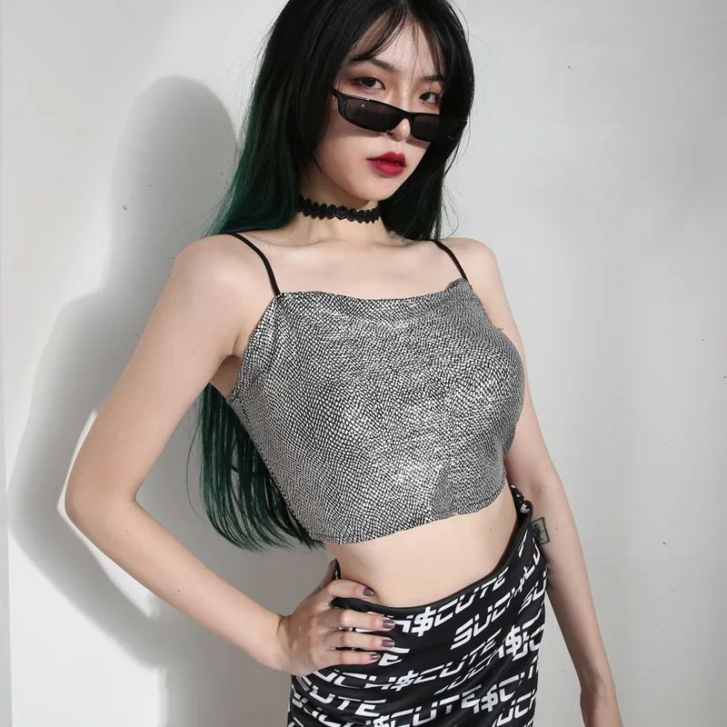 Summer Silvery Leather Condole Belt Small Vest Sex Appeal Charm Short Model Show Back Inside Build Jacket Sexy Crop Top Women |
