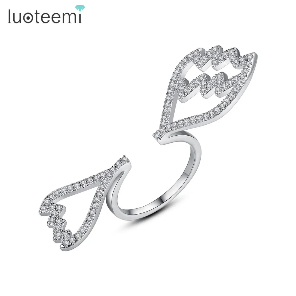 

LUOTEEMI Exquisite Adjustable Open Ring for Women Party or Dating Shiny CZ Cute Wing-shaped Silver Famale Anillos Christmas Gift