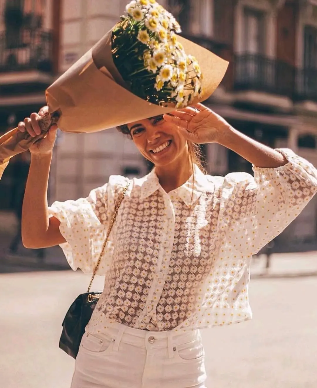 

Summer New Perspective Printed Tulle Top Lantern Sleeve Button Short Shirt white blouse women shirts lace top