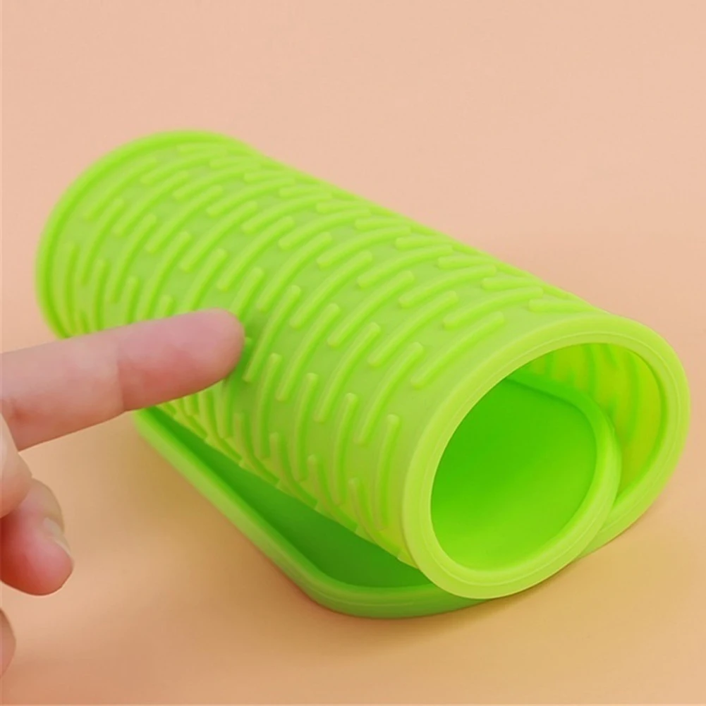 New Kitchen Silicone Heat Resistant Table Mat Non-slip Insulation Pot Pan Holder Pad Cushion Kitchen Pastry Bakeware Mats Placem