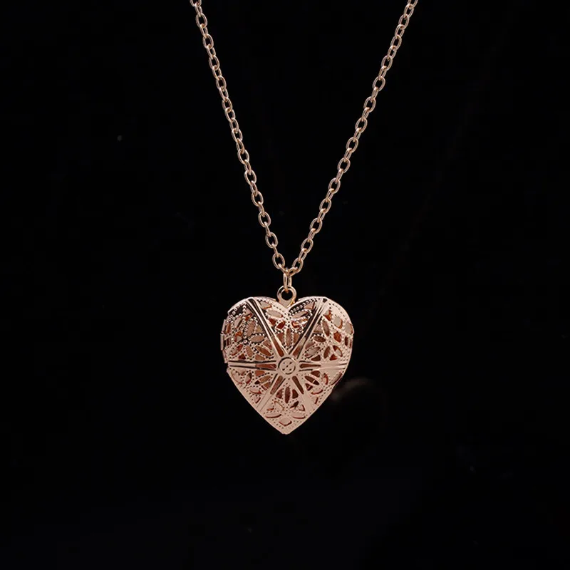 Hollow Heart Pendant Necklaces Fashion Jewelry LOVE Collares Geometric Charm Necklace Bijoux Gift Wholesale Neck Jewelry