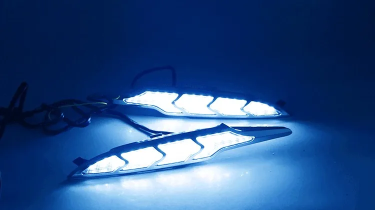 

eOsuns led drl daytime running light for mazda 3 Axela 2017 with Dynamic moving yellow turn signal and blue night running light