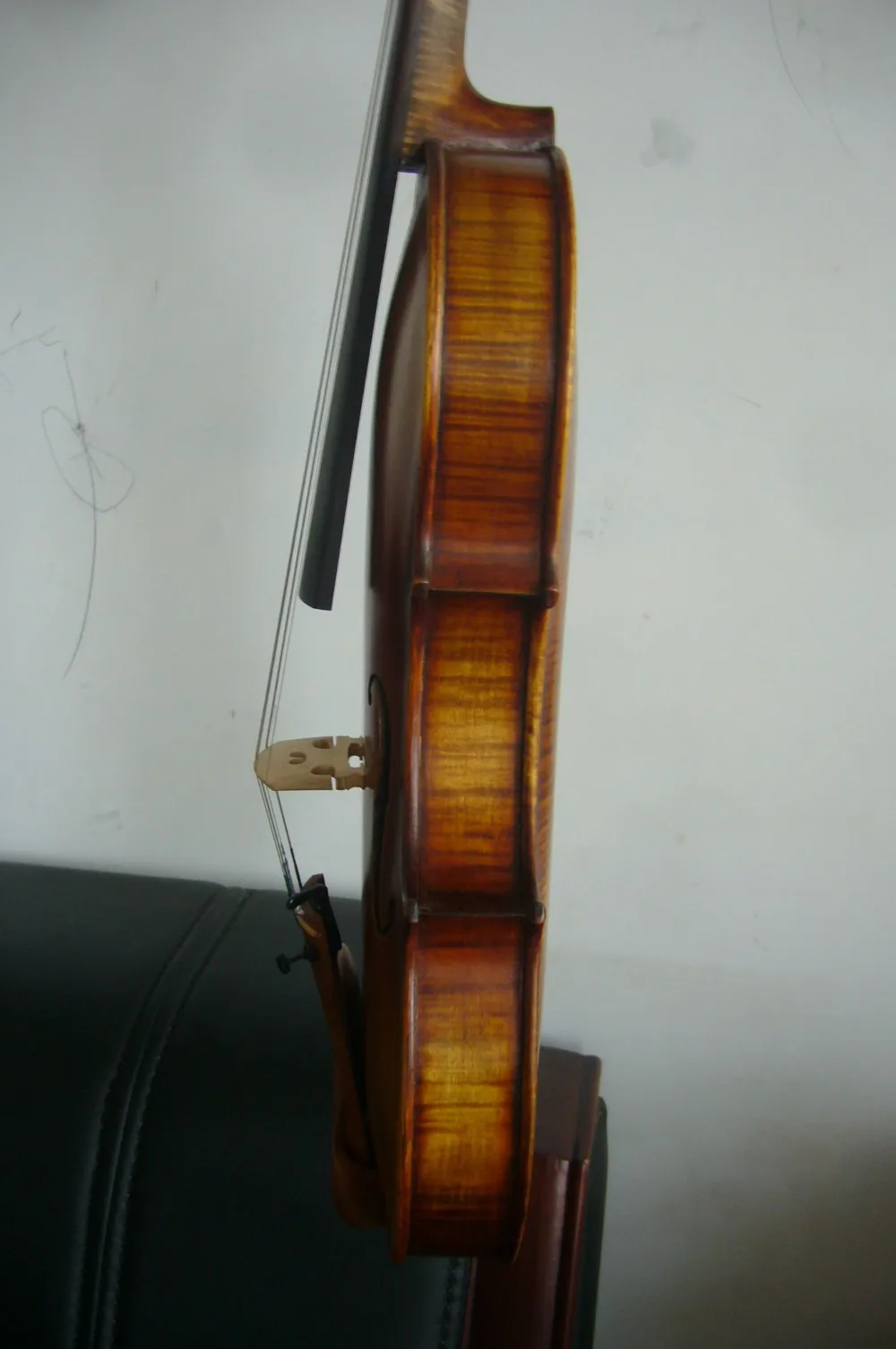 Один кусок старинный стиль 4/4 Размер штифтом Скрипки