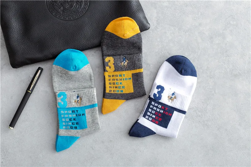 4510580191_889649093