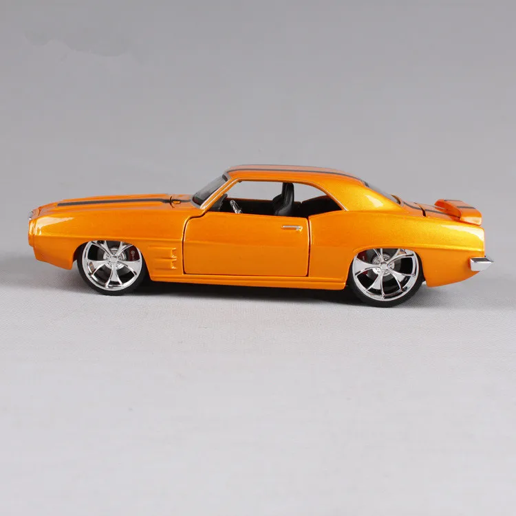 1/24 1969 Pontiac переоборудованы модель имитация сплав автомобиля| |
