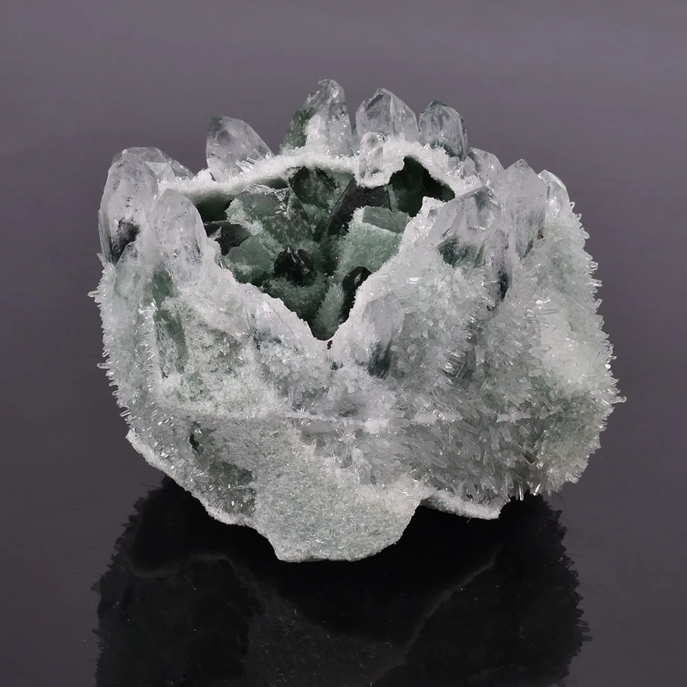 

Rare Natural Green Ghost Cluster Crystal Stone Clear Crystal Natural Specter Reiki Quartz Chakra Stones Specimen Healing A16
