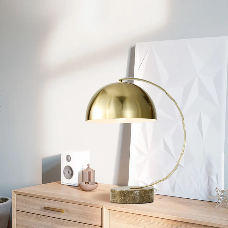 

Post-modern minimalist table lamp restaurant bar single head creative personality Nordic art designer desk lamp