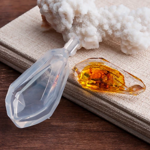 

5.7x2.4cm Drop Pendant shape Silicone Resin Mold For badge Jewelry Making Faceted Irregular White DIY Craft Supplies 1piece