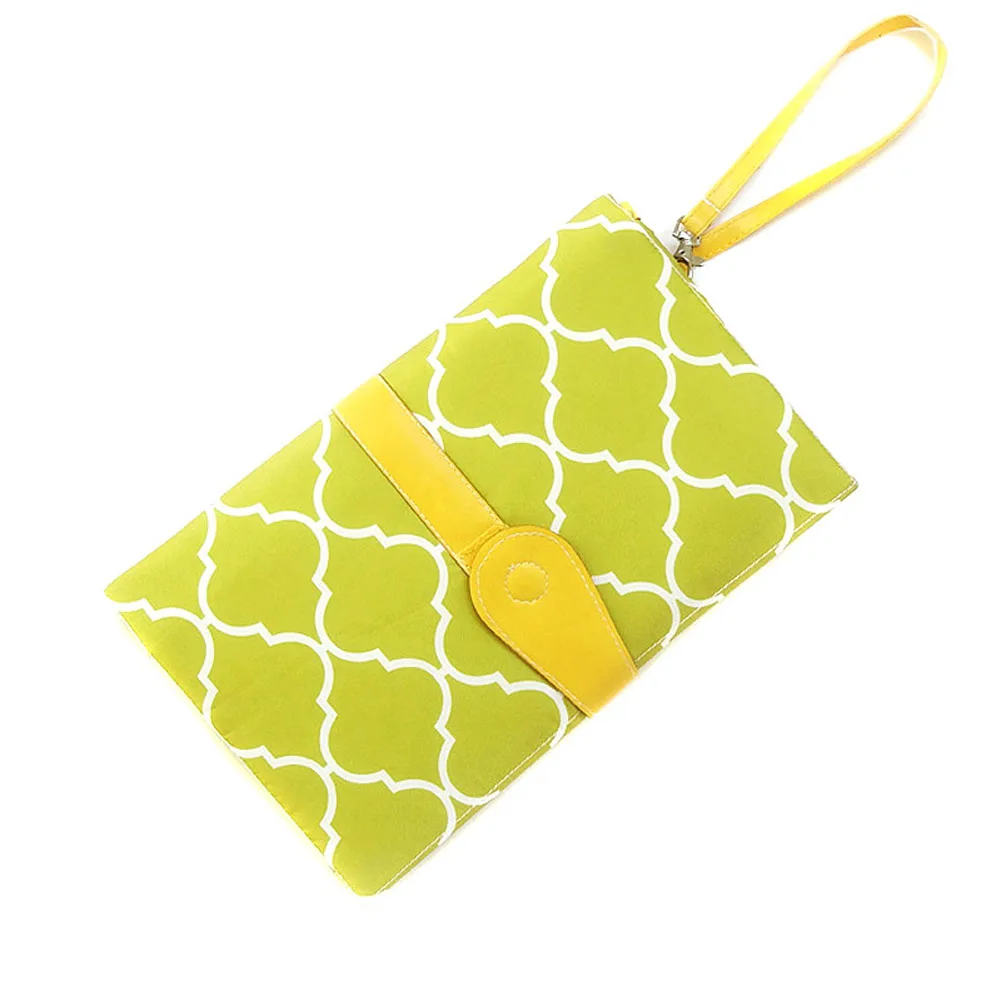 Портативный детский складной Узорчатая пеленка водонепроницаемый коврик Забавный пакет для хранения в путешествии 998 - Цвет: Зеленый