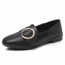 Г. Осенняя обувь больших размеров 42-43 женские лоферы из искусственной кожи с пряжкой, складные женские лоферы на каблуке повседневная обувь для девочек-подростков черного цвета