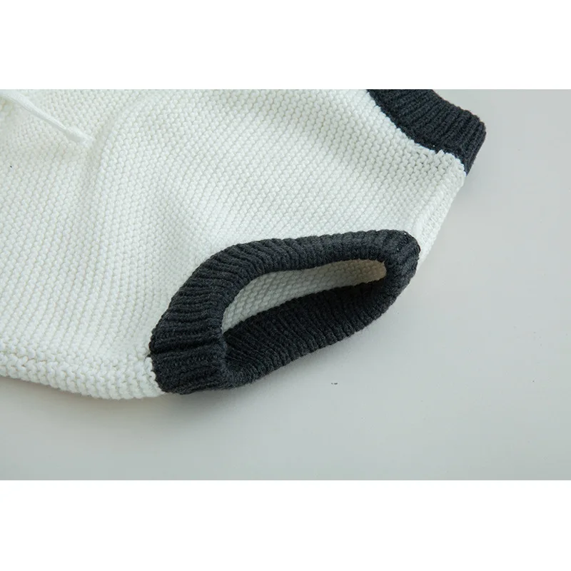 10652521647_783592059