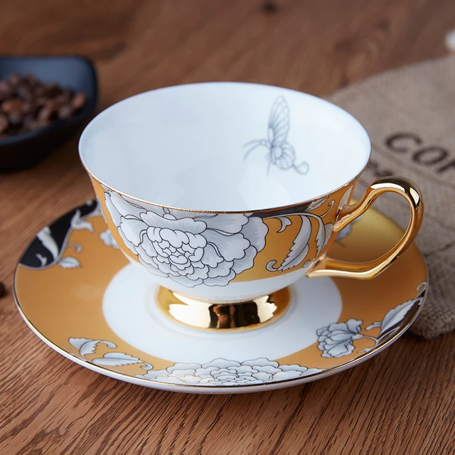 luxury tea cup set bone china Porcelain tea cups and saucers spoon