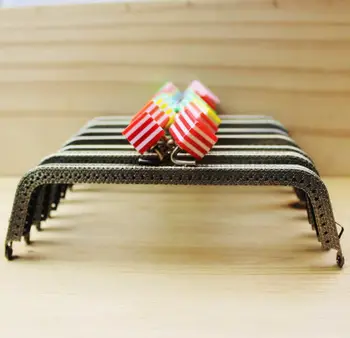 

7pcs/Lot 15cm Metal Purse Frame Handle for Bag Sewing Craft,Striped Square Candy Beads Coin Purse Frames christmas gift