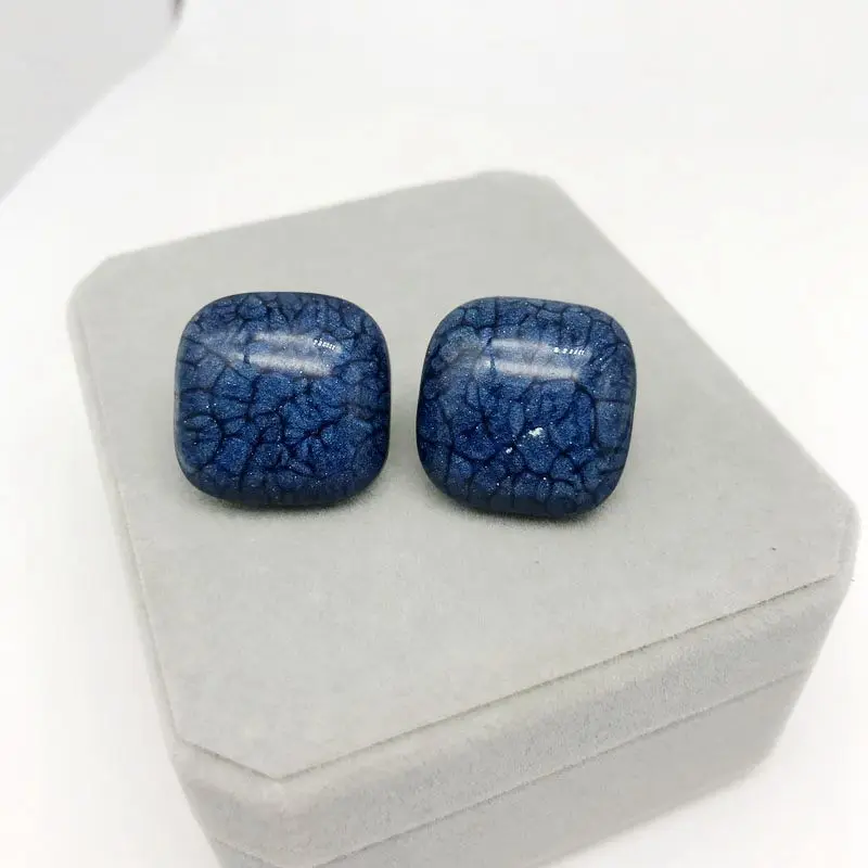 

Free Shipping Simple Navy Blue Square Resin Cute Design Stud Earring For Women