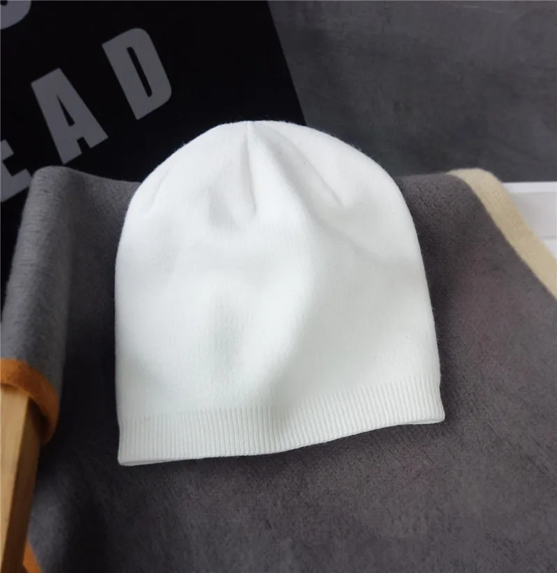 DAOC001, зимние женские теплые шерстяные кашемировые вязаные шапочки Skullies, пушистые женские хлопковые вязаные шапки, одноцветные шапки Gorros - Цвет: Белый