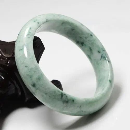 

2611 Beautiful Natural Green Grade "A" Jadeite Jade Gems Bangle Bracelet