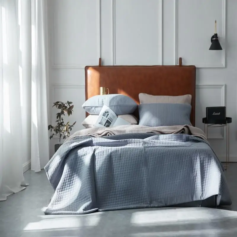 FAMVOTAR Luxury Checkered Pattern Super Soft Solid Single Pinsonic Quilted Bed Quilt Bedspread Cover 78&quotx78" Full/Queen Size | Дом и