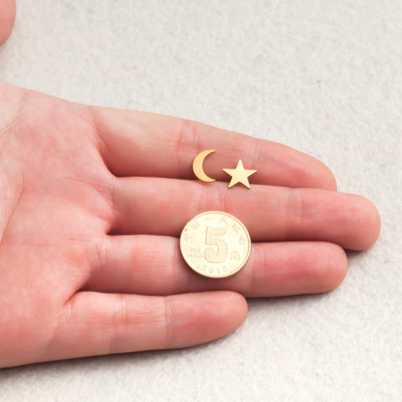 2018 Female Stainless Steel Golden Sliver colour Star Moon Stud Earrings Cute Mini Stud Earring For Girls Minimalist Jewelry - Image 4