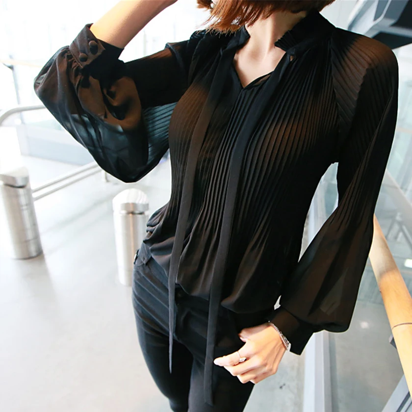 

2019 New Spring Chiffon Lace Up V Neck Runched Blouse Elegant Office Lady Feminina Top Women Loose Lantern Sleeve Shirt T92607F