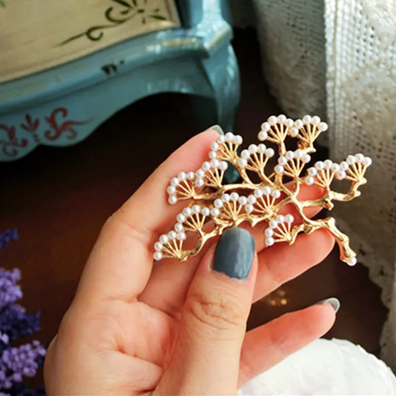 

SPINNER Luxury Opal Stone Tree Brooch Pin Women Garment Wedding Accessories Jewelry Brooch Rhinestone Pin Gift