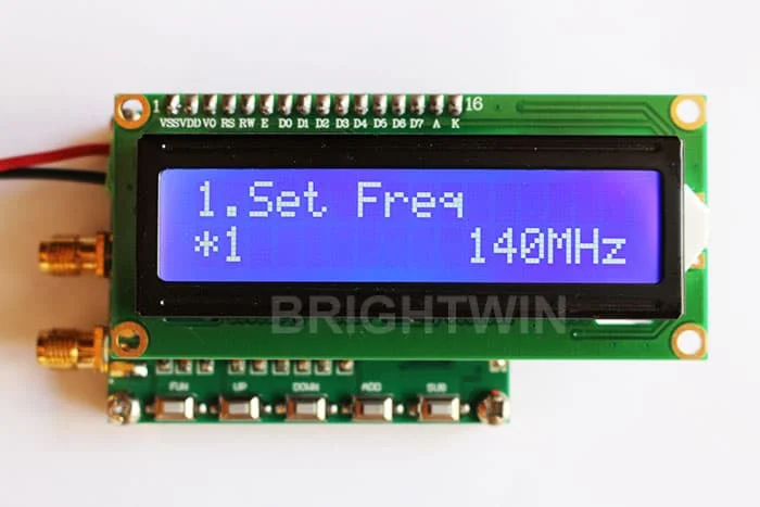 

High Precision RF Signal Generator with Sweep Frequency Function 140MHz to 4.4GHz Frequency Sweep Generator Module