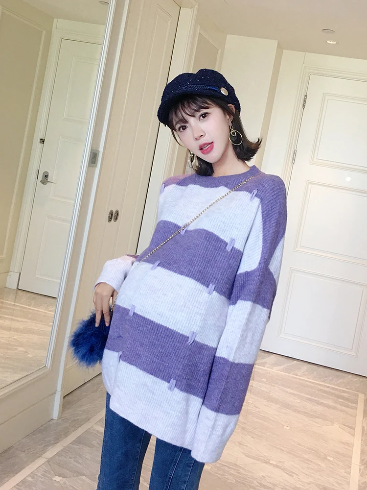 Pregnant women knit top Korean version 2018 new color striped loose large size sweater tide hot mom personality 