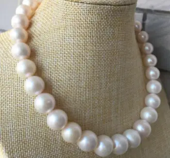 

AAA10-11 mm Round Real Natural South Sea White Pearl Earrings